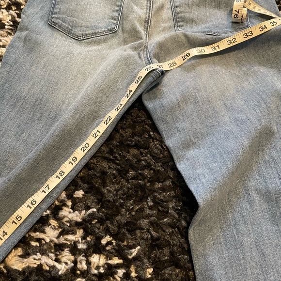 NYDJ Skinny Ankle Jeans Size 8 Slimming Lift Tuck - Picture 3 of 7